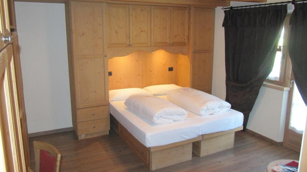 Hotel Meeting Livigno Phòng bức ảnh